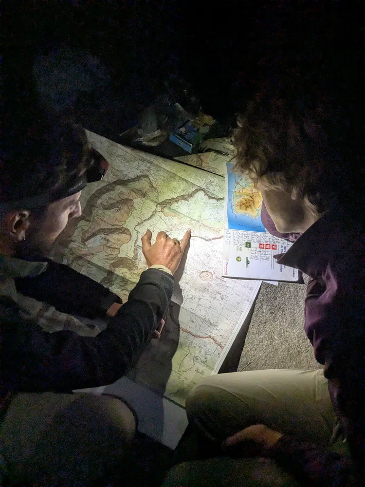 Three Rogues at the Three Rocks