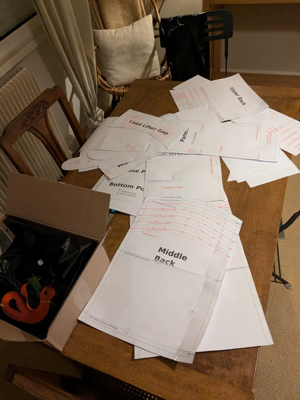 Une fois les pièces découpées, on se retrouve avec un beau mille-feuilles ! Une fois les pièces découpées, on se retrouve avec un beau mille-feuilles !